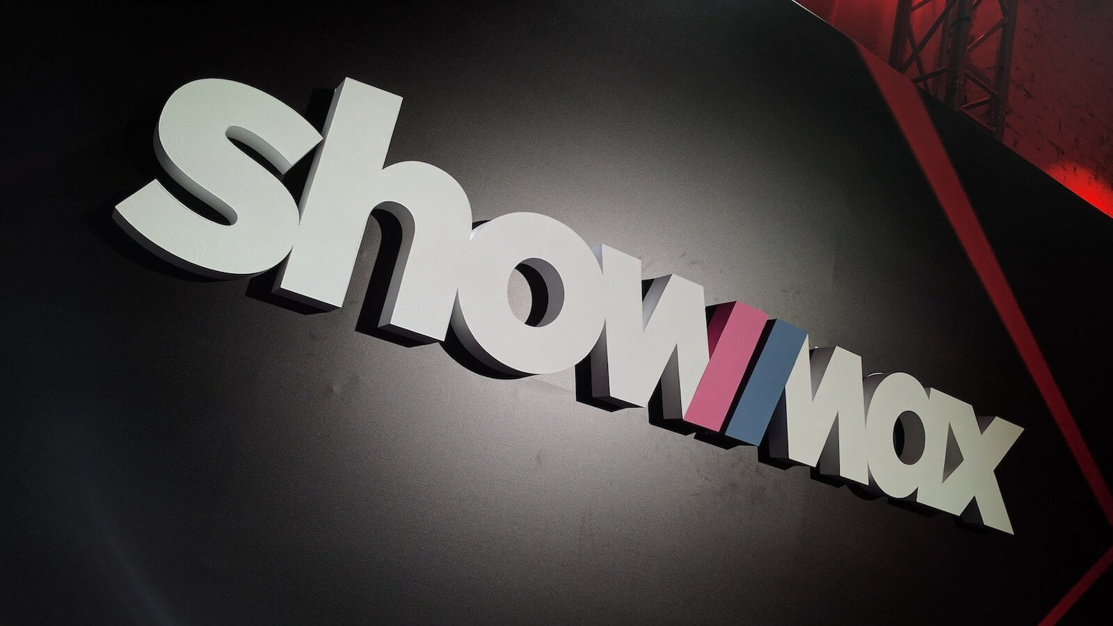 Showmax: Price, Packages, TV Series, Movies & More [2020 Guide]