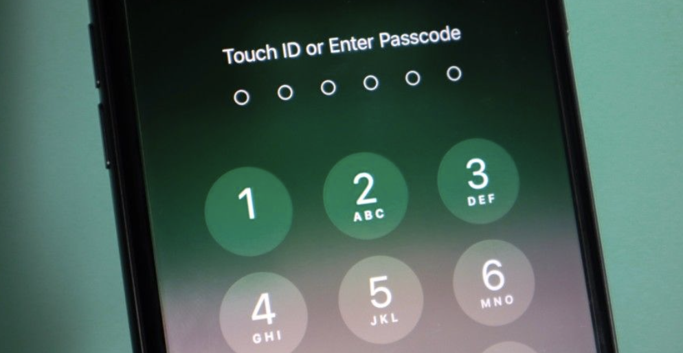 Unlocking iPhone Passcode